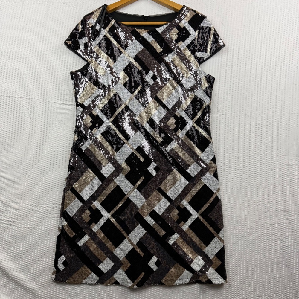 Marina Geometric Sequin Shift Dress - Black Silver Gold Cap Sleeve Size 12